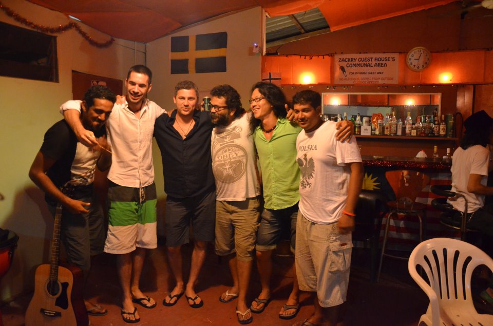 318605_10152386783930261_992559834_n