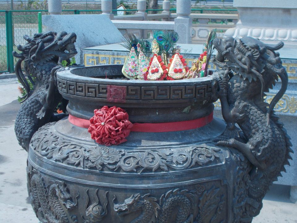 181058_10200773565011155_1652048315_n