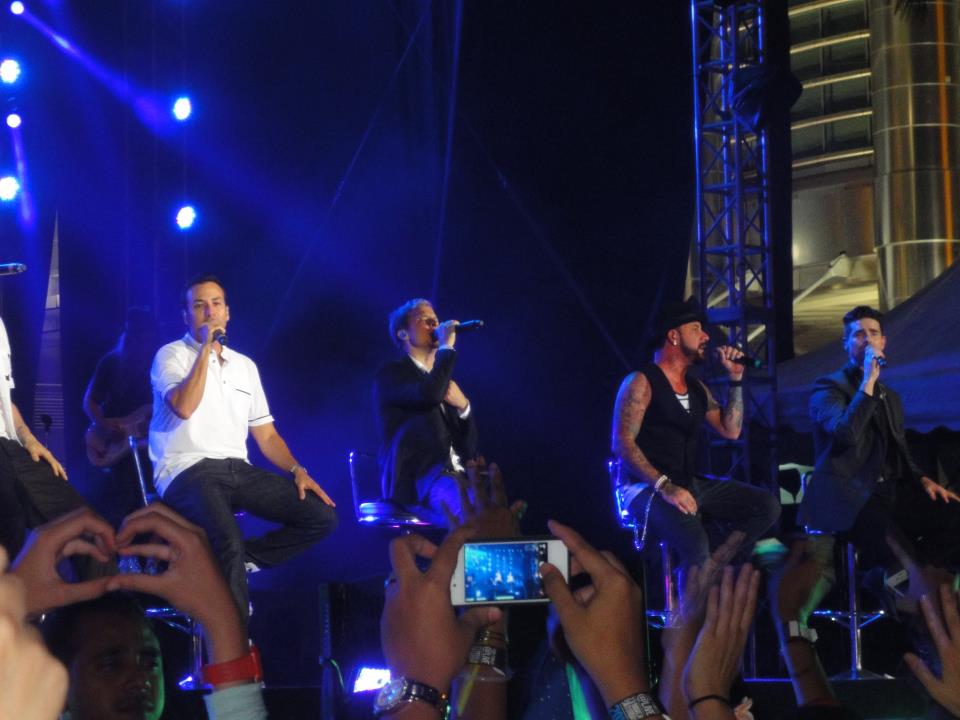 5607_10151386556417842_438604800_n