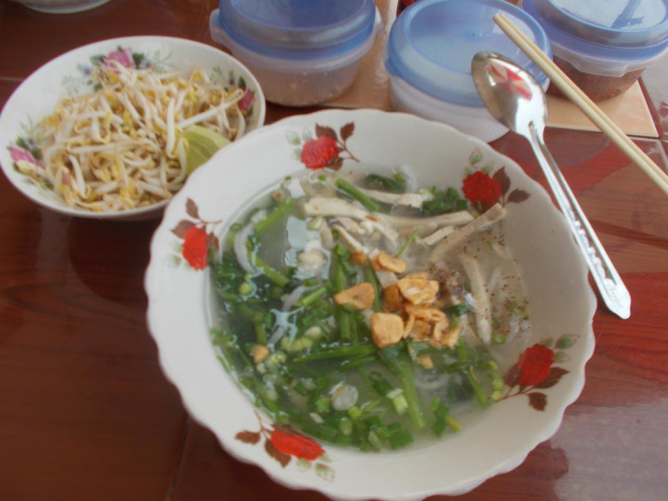 526693_10200773909339763_260097372_n