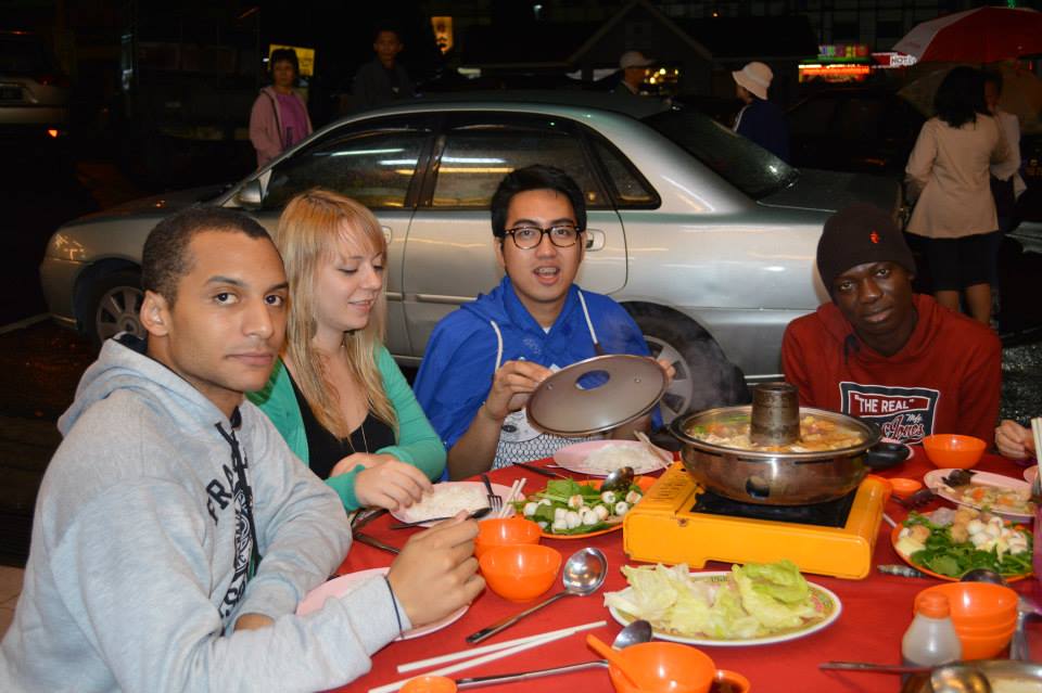 181821_10201417465419460_340833486_n