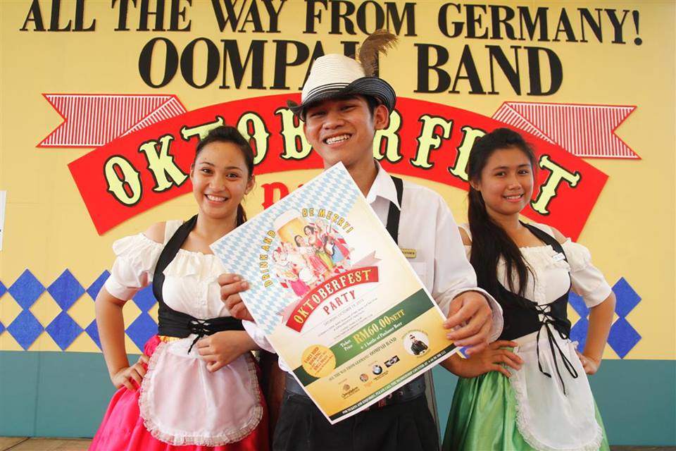 1377016_10151796637134888_662583123_n