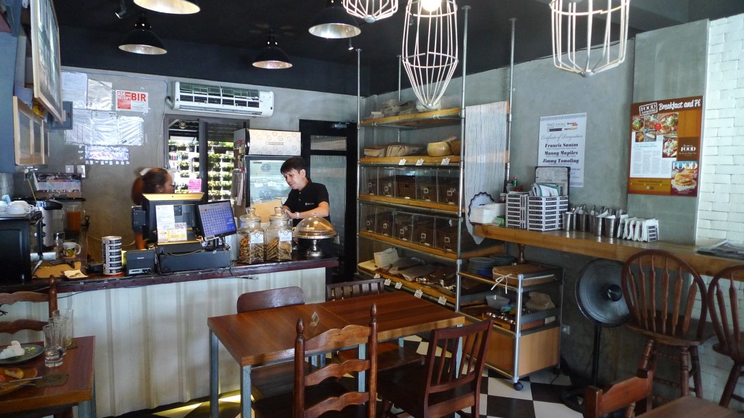 Breakfast And Pies - tak to wygląda w środku