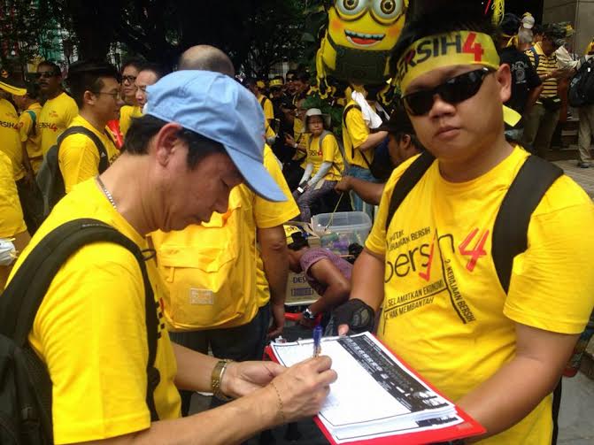 W weekend, nie wiedzieć czemu, popularne były koszulki reprezentacji Brazylii oraz minionki.