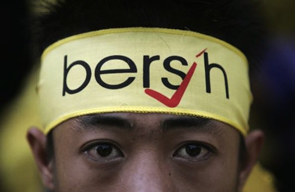 Malezyjczyk w ruchu Bersih, podczas protestu w 2012 roku