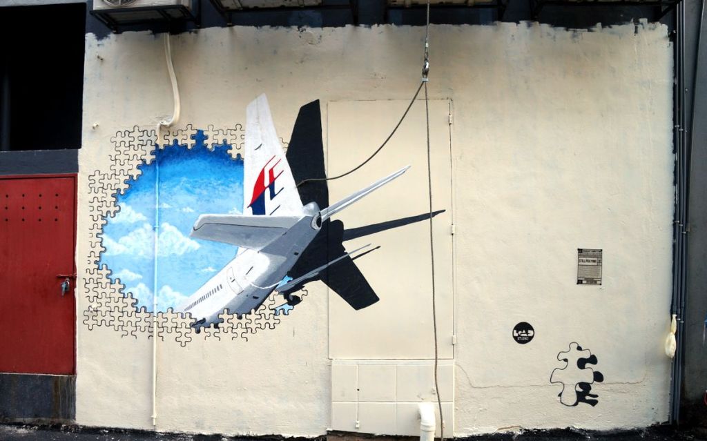 Oczywiste nawiązanie do zaginionego samolotu MH370