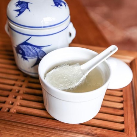 Zdj. Singapurski sklep z wyrobami z gniazd ptasich, www.royalnest.com.sg/